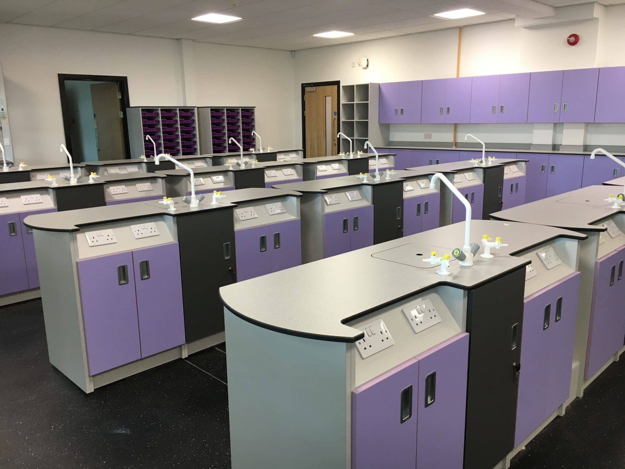 Science Laboratory Furniture Creates Agile Engaging Learning 